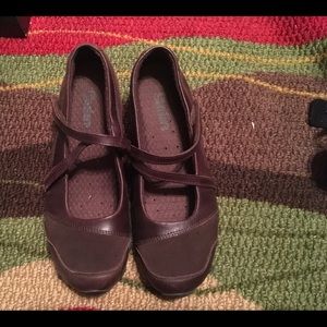 Skechers Sz 8.5 Brown Shoes